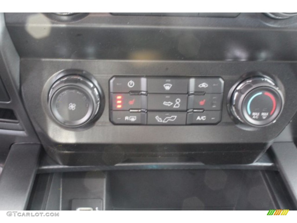 2019 F150 XLT SuperCrew - Magnetic / Black photo #12