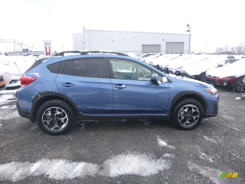 2019 Crosstrek 2.0i Premium - Quartz Blue Pearl / Gray photo #3