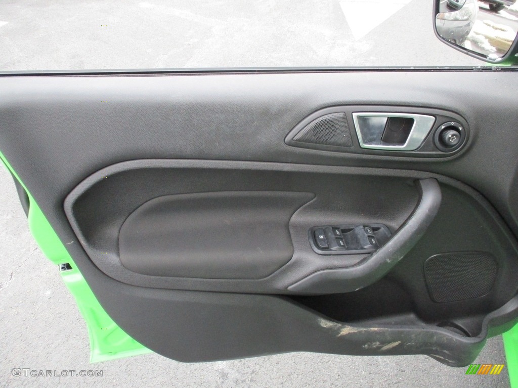 2014 Fiesta SE Sedan - Green Envy / Charcoal Black photo #10