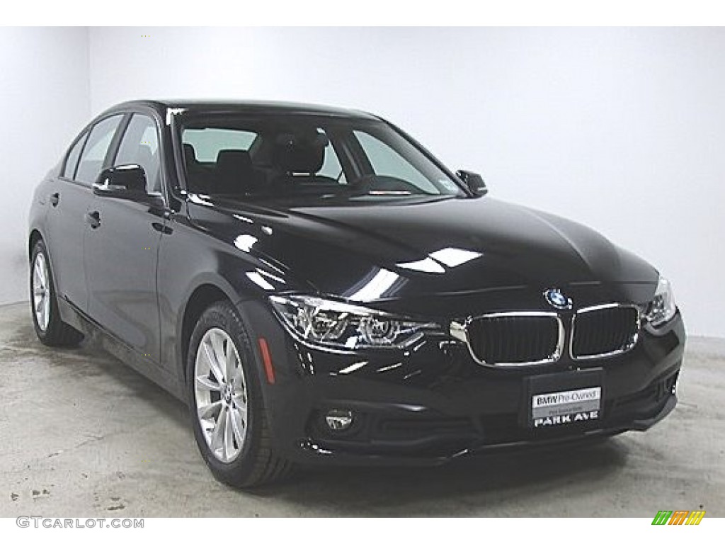 2018 3 Series 320i xDrive Sedan - Black Sapphire Metallic / Black photo #4