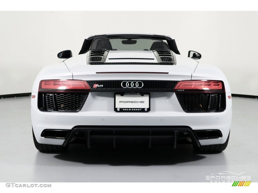 2017 R8 V10 - Ibis White / Black/Express Red Stitching photo #6