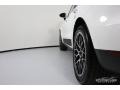 White - Macan Sport Edition Photo No. 5