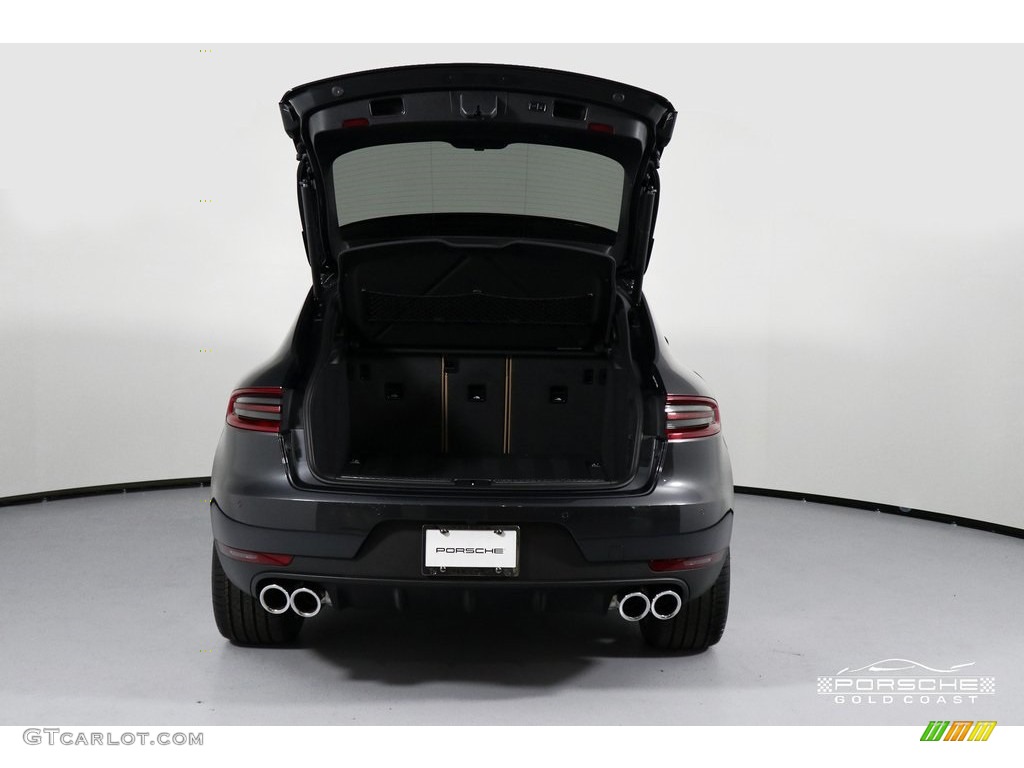 2018 Macan Sport Edition - Volcano Grey Metallic / Black/Luxor Beige photo #7
