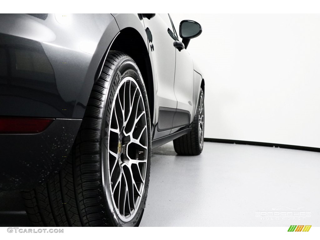 2018 Macan Sport Edition - Volcano Grey Metallic / Black/Luxor Beige photo #10