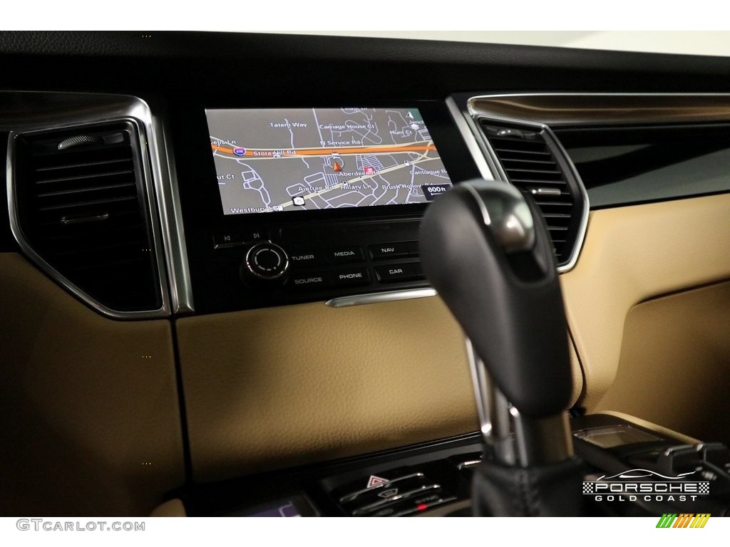 2018 Macan Sport Edition - Volcano Grey Metallic / Black/Luxor Beige photo #18