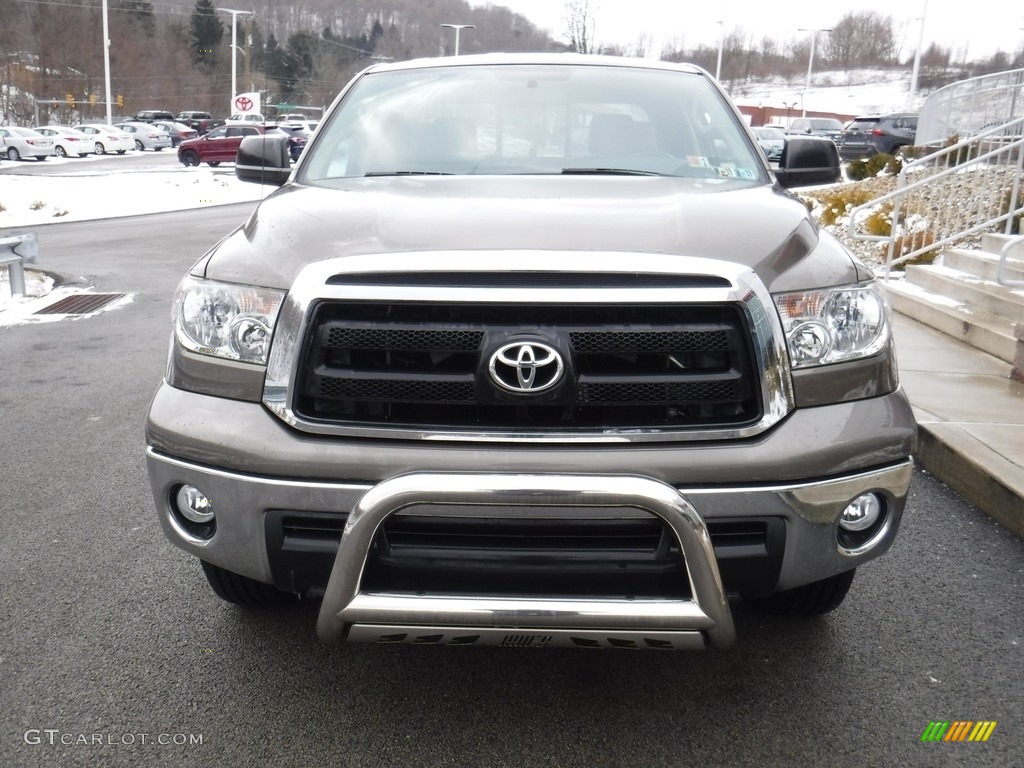 2013 Tundra Double Cab 4x4 - Pyrite Mica / Graphite photo #5