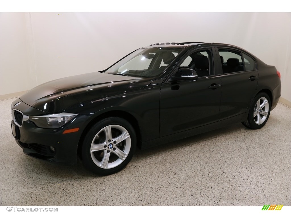 2015 3 Series 328i xDrive Sedan - Black Sapphire Metallic / Black photo #3