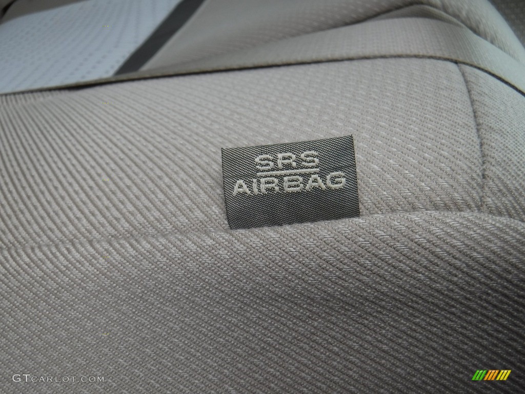 2014 Camry Hybrid XLE - Creme Brulee Metallic / Ivory photo #24