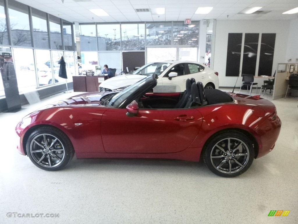 Soul Red Crystal Metallic 2019 Mazda MX-5 Miata Grand Touring Exterior Photo #132235867