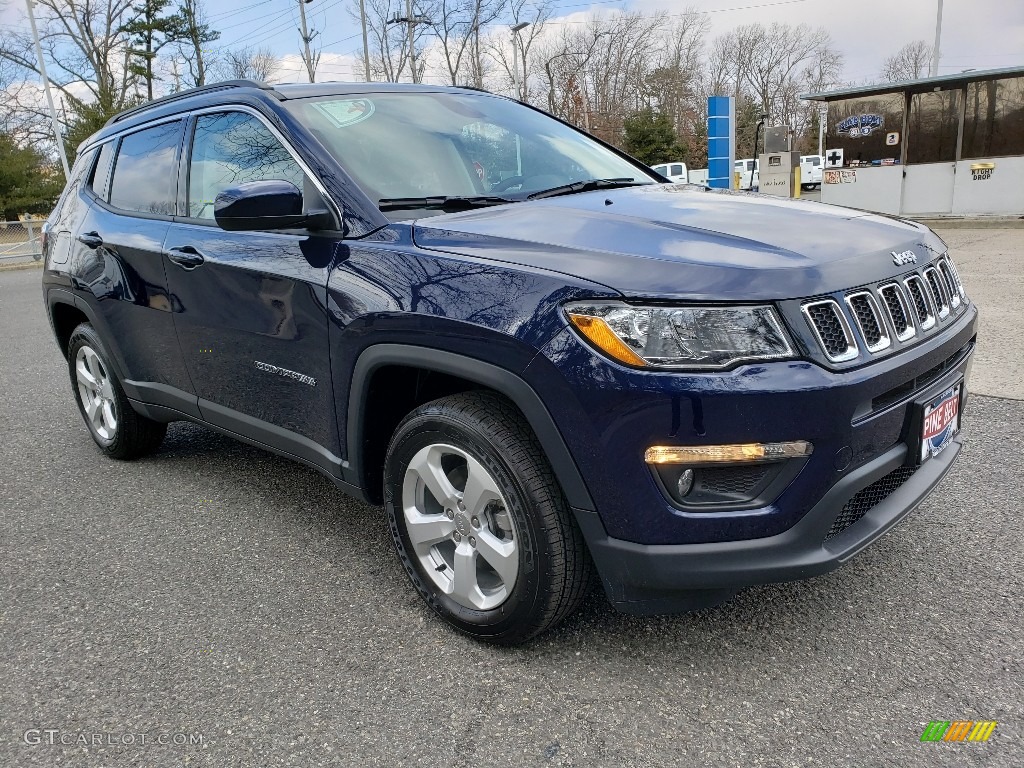 2019 Compass Latitude 4x4 - Jazz Blue Pearl / Black photo #1