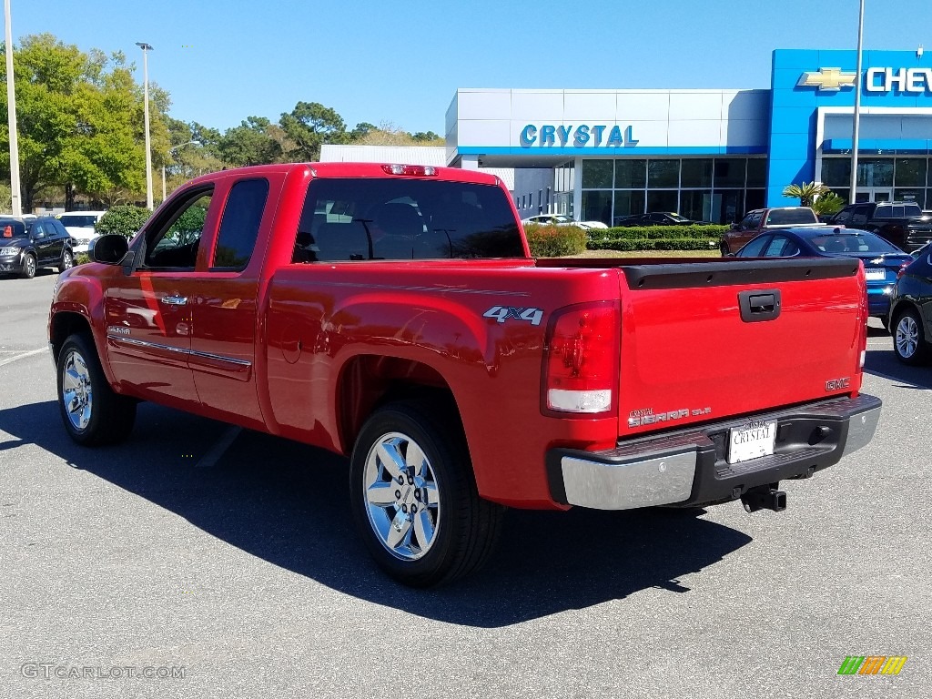 2013 Sierra 1500 SLE Extended Cab 4x4 - Fire Red / Ebony photo #3