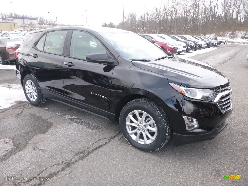 Mosaic Black Metallic 2019 Chevrolet Equinox LS Exterior Photo #132239743