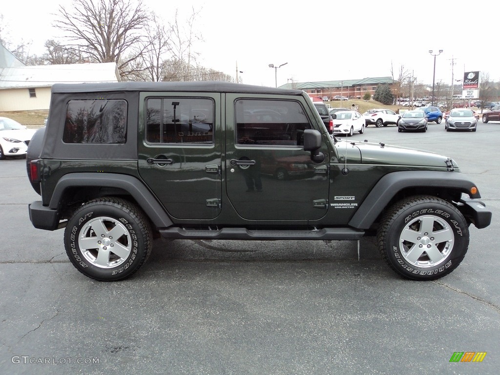 2010 Wrangler Unlimited Sport 4x4 - Natural Green Pearl / Dark Slate Gray/Medium Slate Gray photo #4