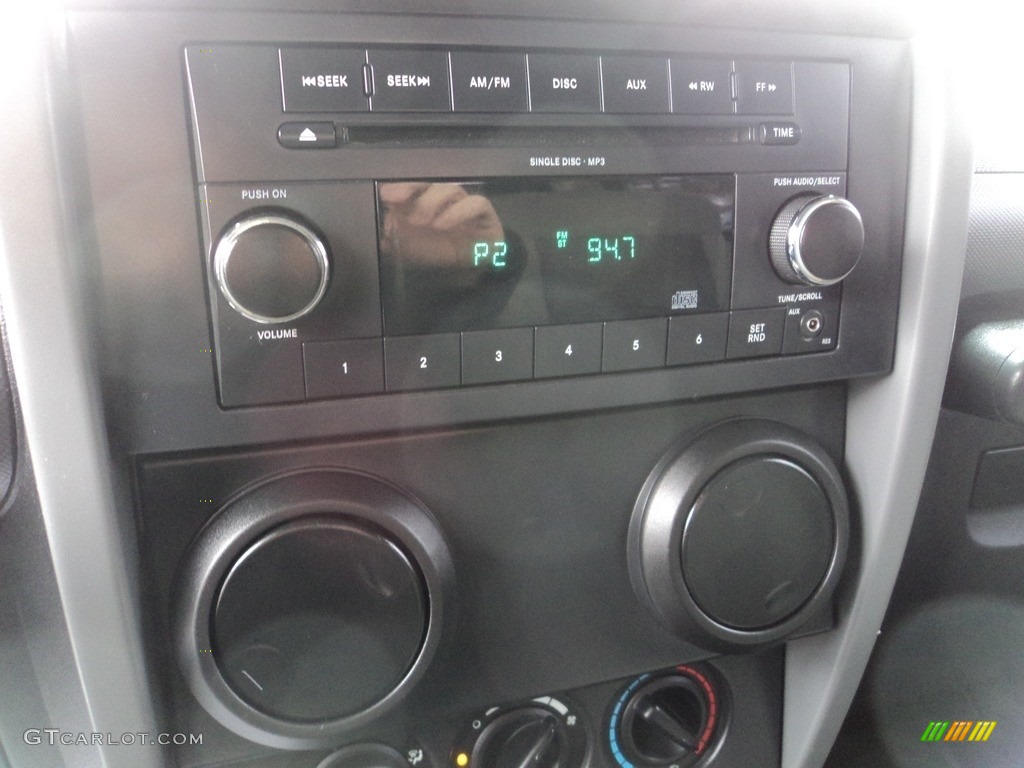 2010 Wrangler Unlimited Sport 4x4 - Natural Green Pearl / Dark Slate Gray/Medium Slate Gray photo #11