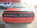 Go Mango - Challenger SXT AWD Photo No. 5