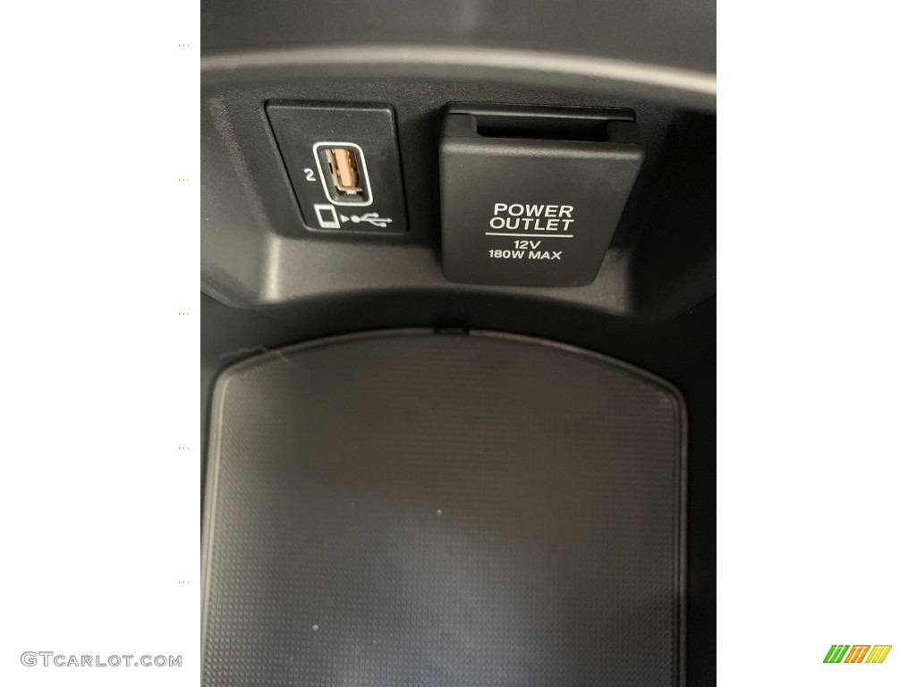2019 Accord EX-L Sedan - Radiant Red Metallic / Ivory photo #40