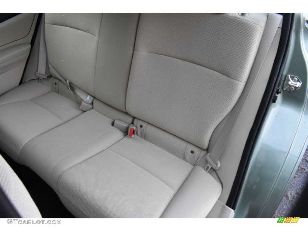 2016 Impreza 2.0i 4-door - Jasmine Green Metallic / Ivory photo #21
