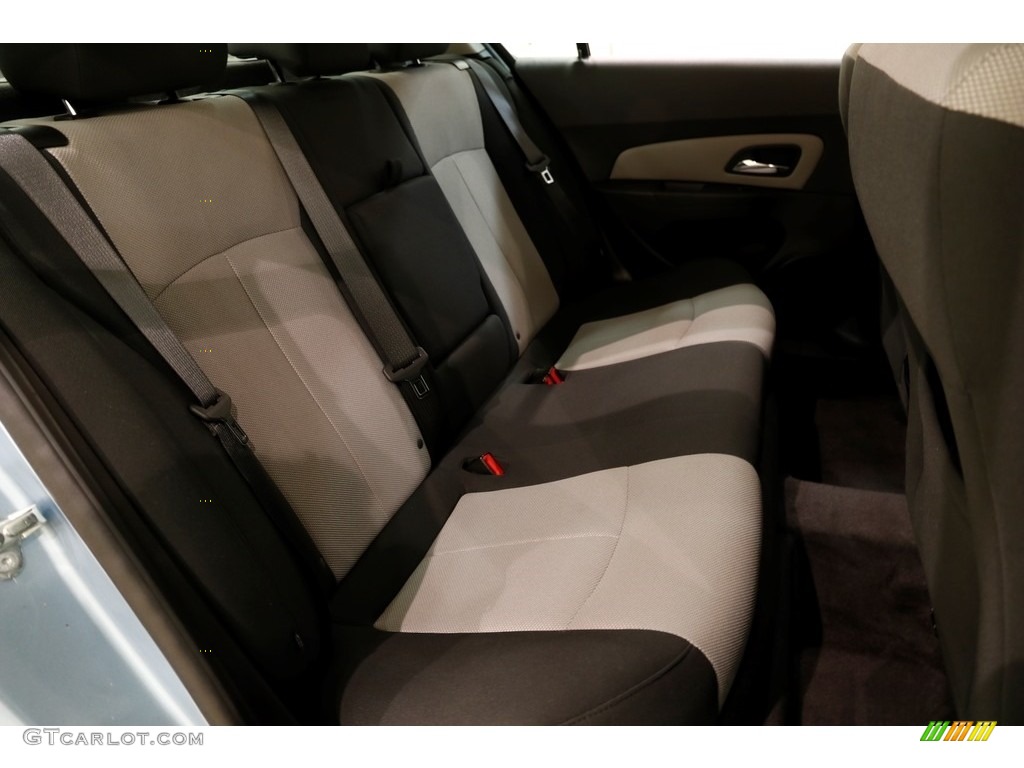 2011 Cruze LS - Ice Blue Metallic / Jet Black/Medium Titanium photo #14