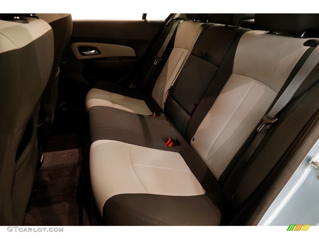 2011 Cruze LS - Ice Blue Metallic / Jet Black/Medium Titanium photo #15