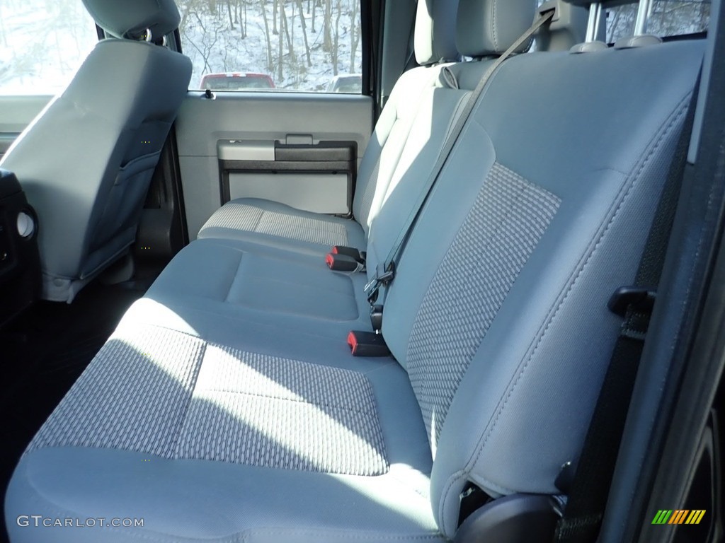 2015 F250 Super Duty XLT Crew Cab 4x4 - Tuxedo Black / Steel photo #16