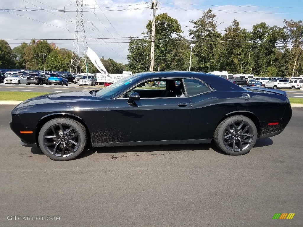 Pitch Black 2019 Dodge Challenger SXT Exterior Photo #132259019