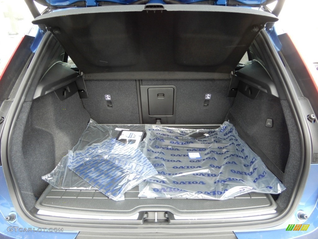 2019 XC40 T5 R-Design AWD - Bursting Blue Metallic / Charcoal photo #3