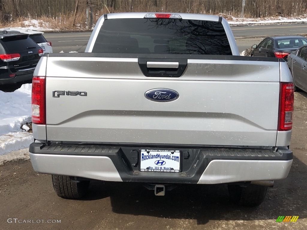 2016 F150 XL SuperCrew 4x4 - Ingot Silver / Medium Earth Gray photo #4