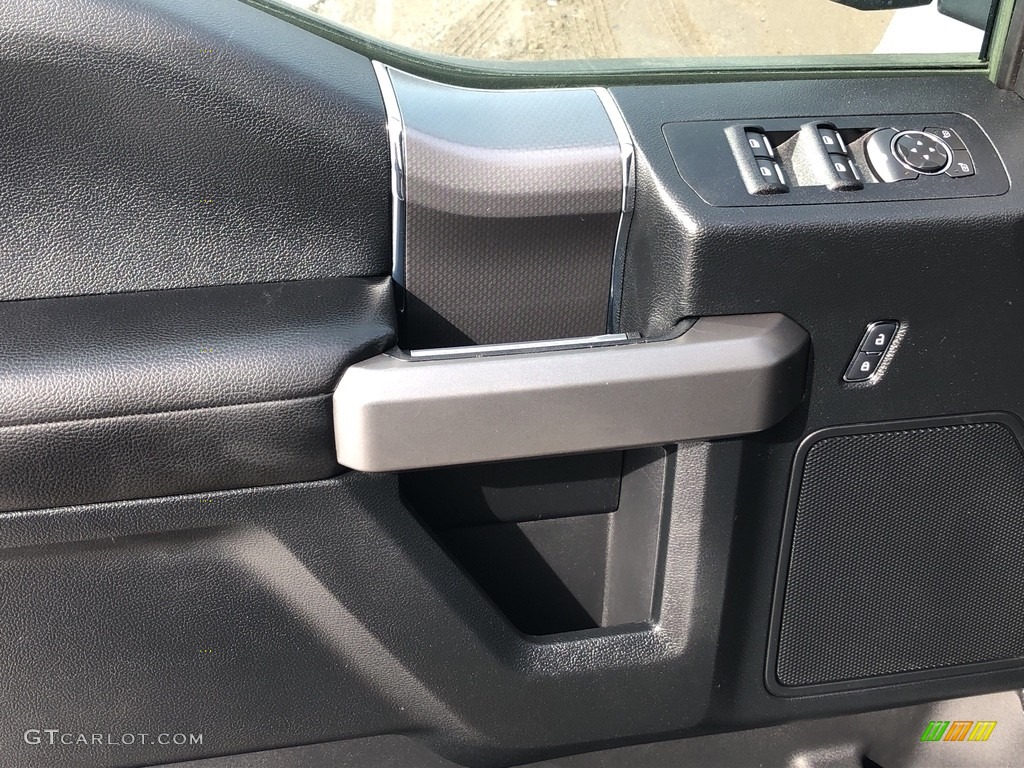 2016 F150 XL SuperCrew 4x4 - Ingot Silver / Medium Earth Gray photo #7