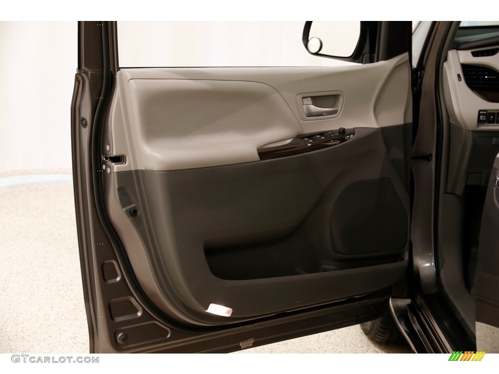 2016 Sienna XLE - Predawn Gray Mica / Ash photo #4