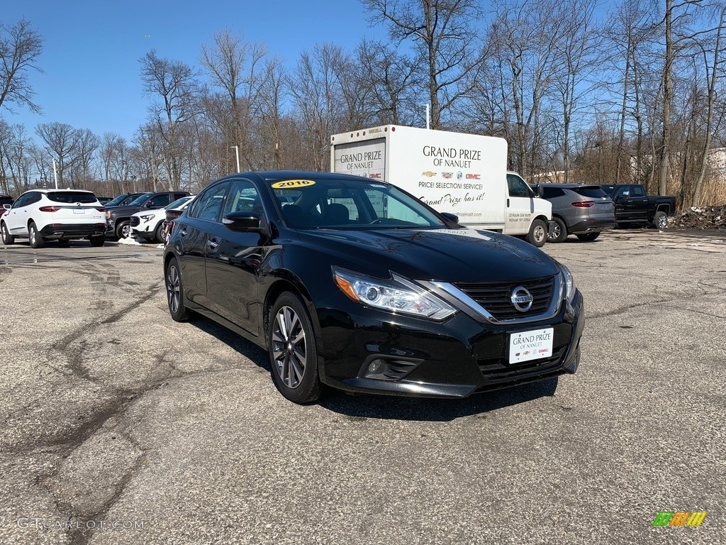 2016 Altima 2.5 SV - Gun Metallic / Charcoal photo #1