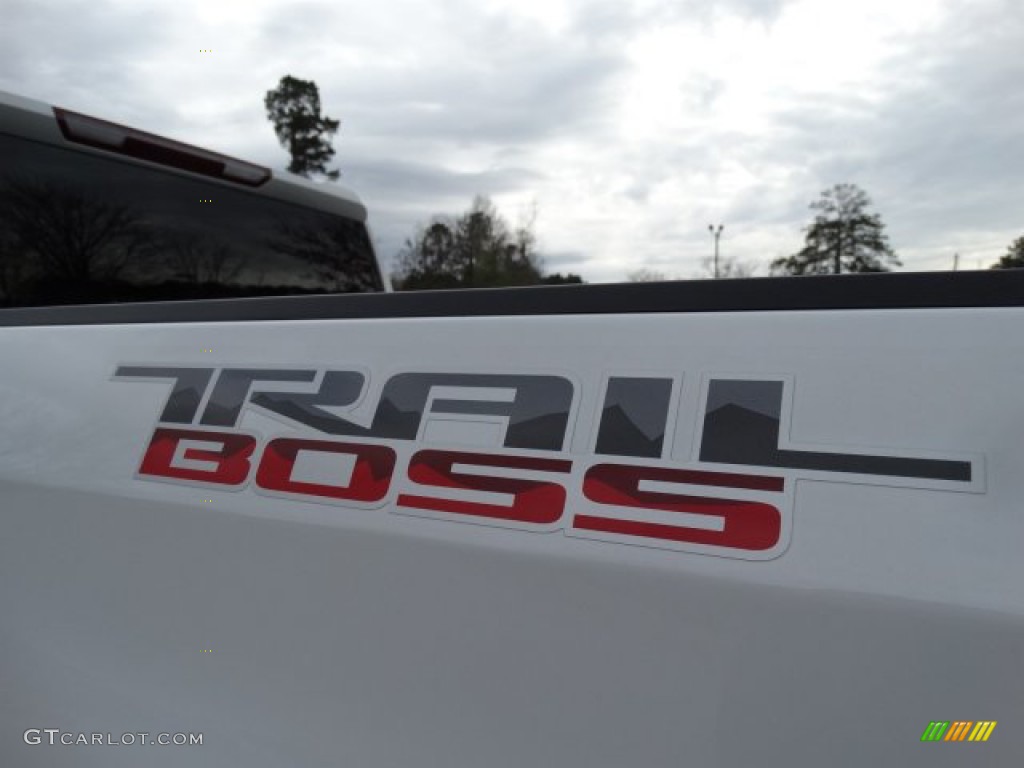2019 Silverado 1500 Custom Z71 Trail Boss Crew Cab 4WD - Summit White / Jet Black photo #10