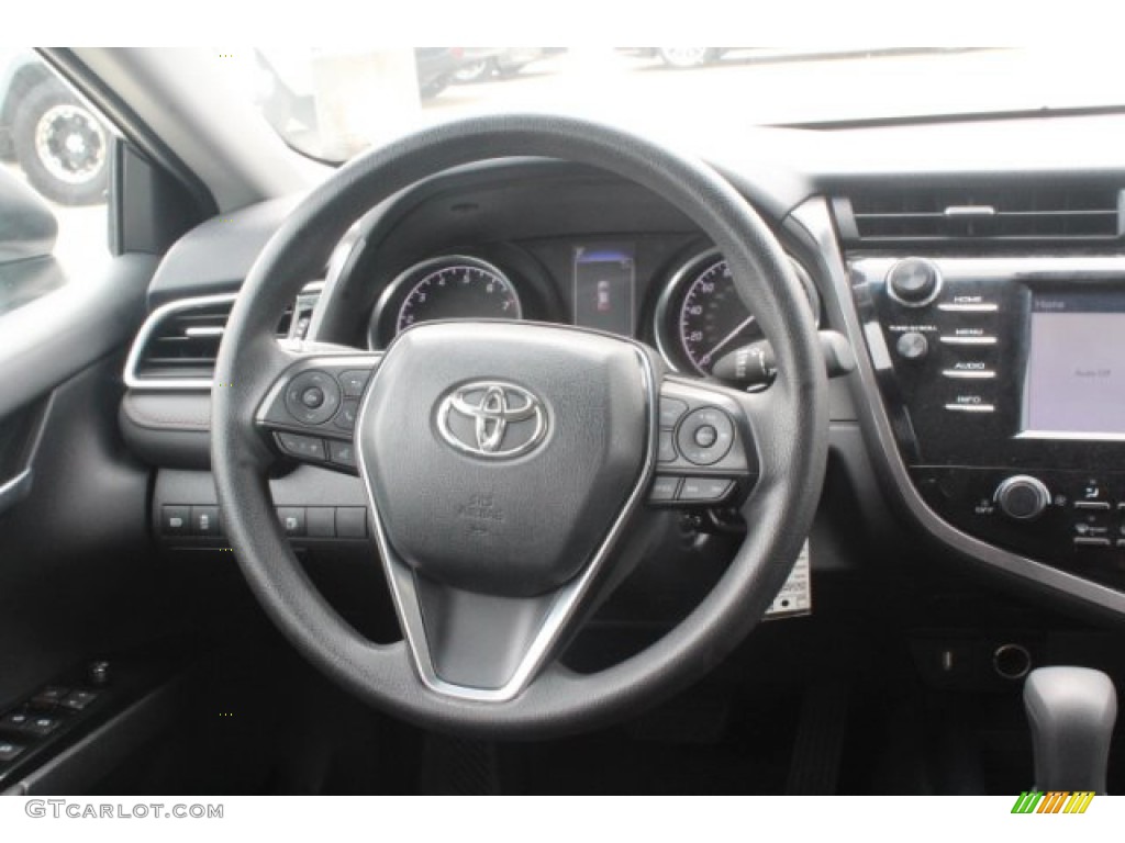 2018 Camry LE - Super White / Black photo #20