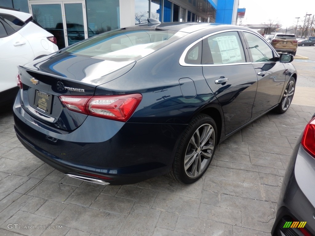 2019 Malibu Hybrid - Northsky Blue Metallic / Dark Atmosphere/Light Wheat photo #4