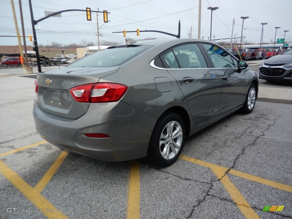 2019 Cruze LT - Pepperdust Metallic / Jet Black/­Galvanized photo #4