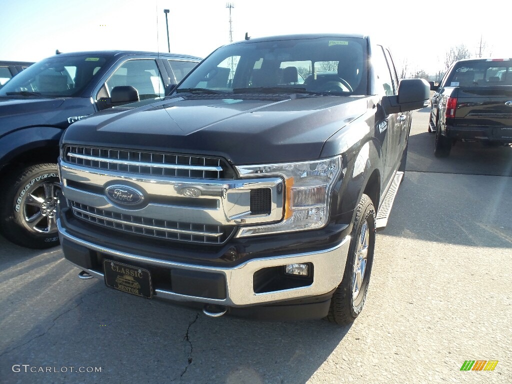 2019 F150 XLT SuperCab 4x4 - Magma Red / Earth Gray photo #1