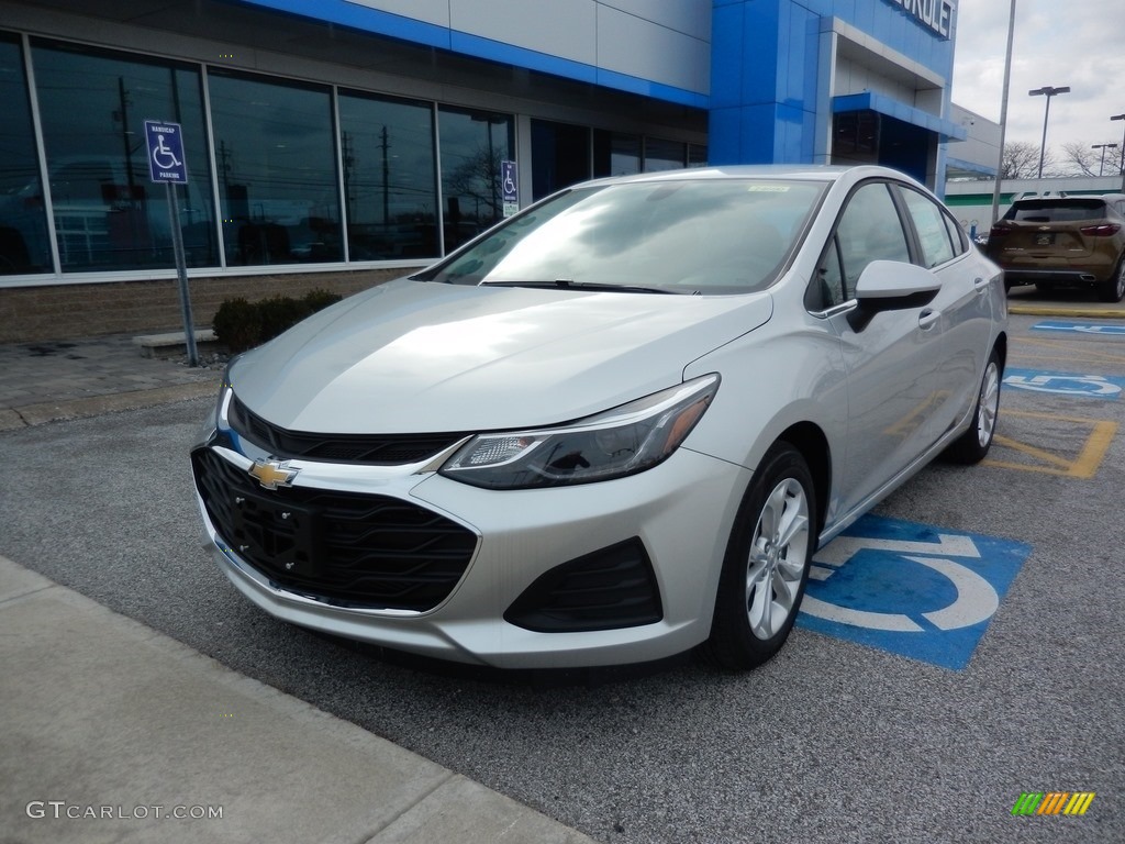 Silver Ice Metallic Chevrolet Cruze