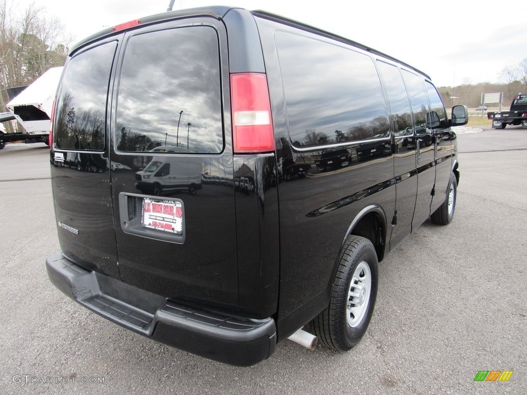 2014 Express 2500 Cargo WT - Black / Neutral photo #5