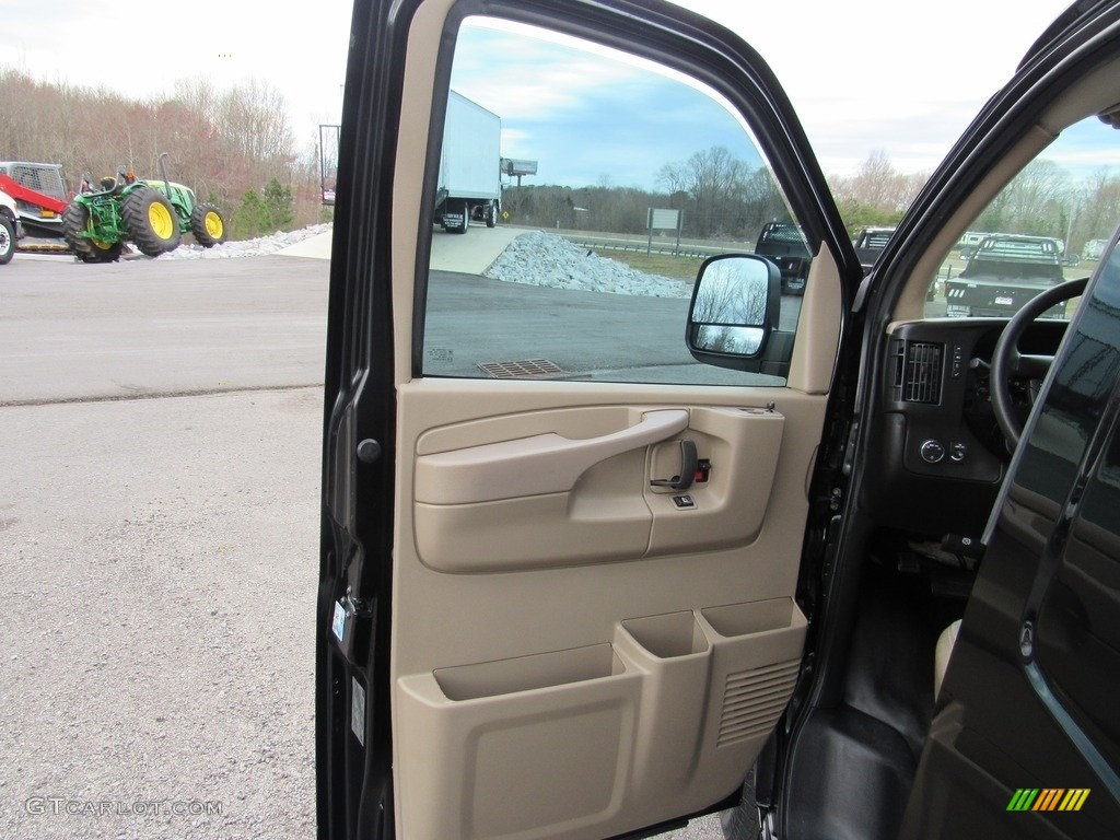 2014 Express 2500 Cargo WT - Black / Neutral photo #8