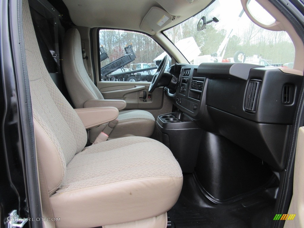 2014 Express 2500 Cargo WT - Black / Neutral photo #26