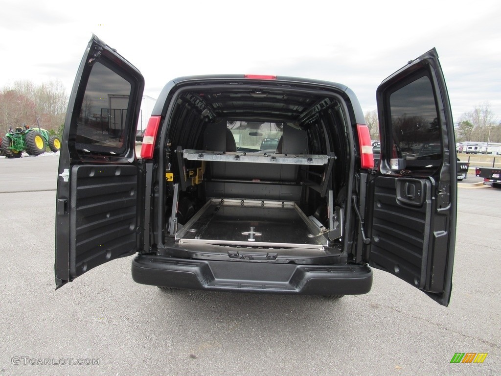 2014 Express 2500 Cargo WT - Black / Neutral photo #43
