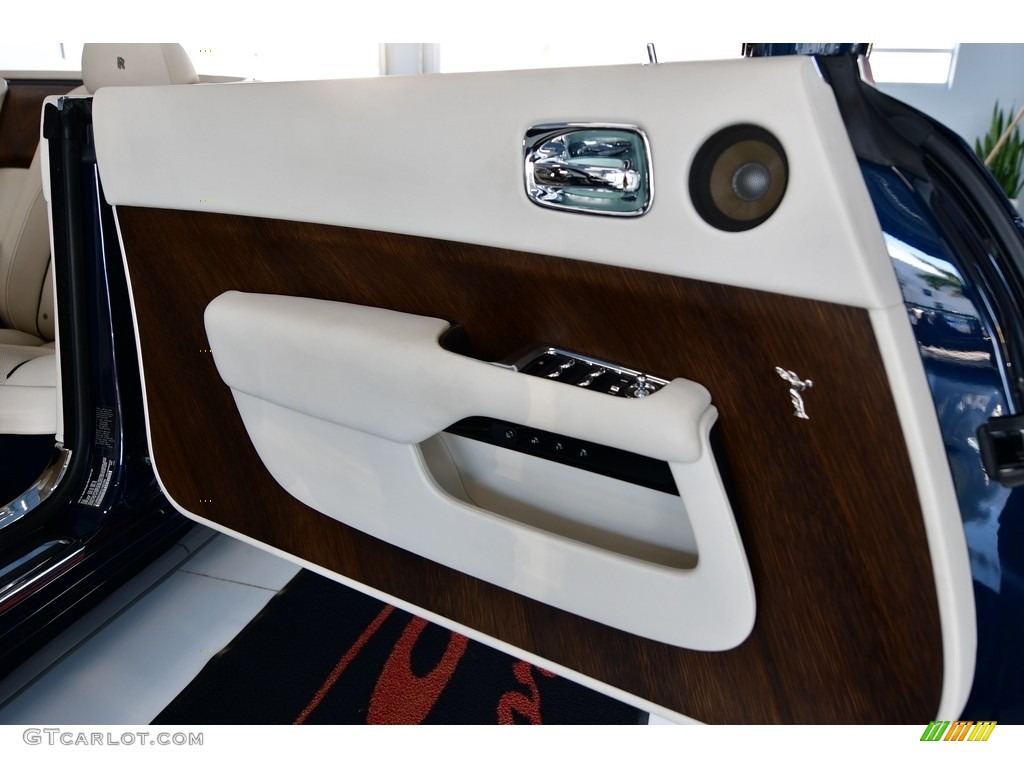 2016 Rolls-Royce Dawn Standard Dawn Model Seashell Door Panel Photo #132307137