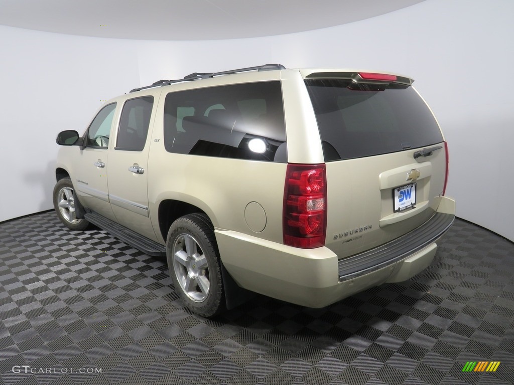 2009 Suburban LTZ 4x4 - Gold Mist Metallic / Light Cashmere/Dark Cashmere photo #11