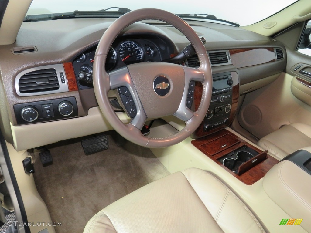 2009 Suburban LTZ 4x4 - Gold Mist Metallic / Light Cashmere/Dark Cashmere photo #30