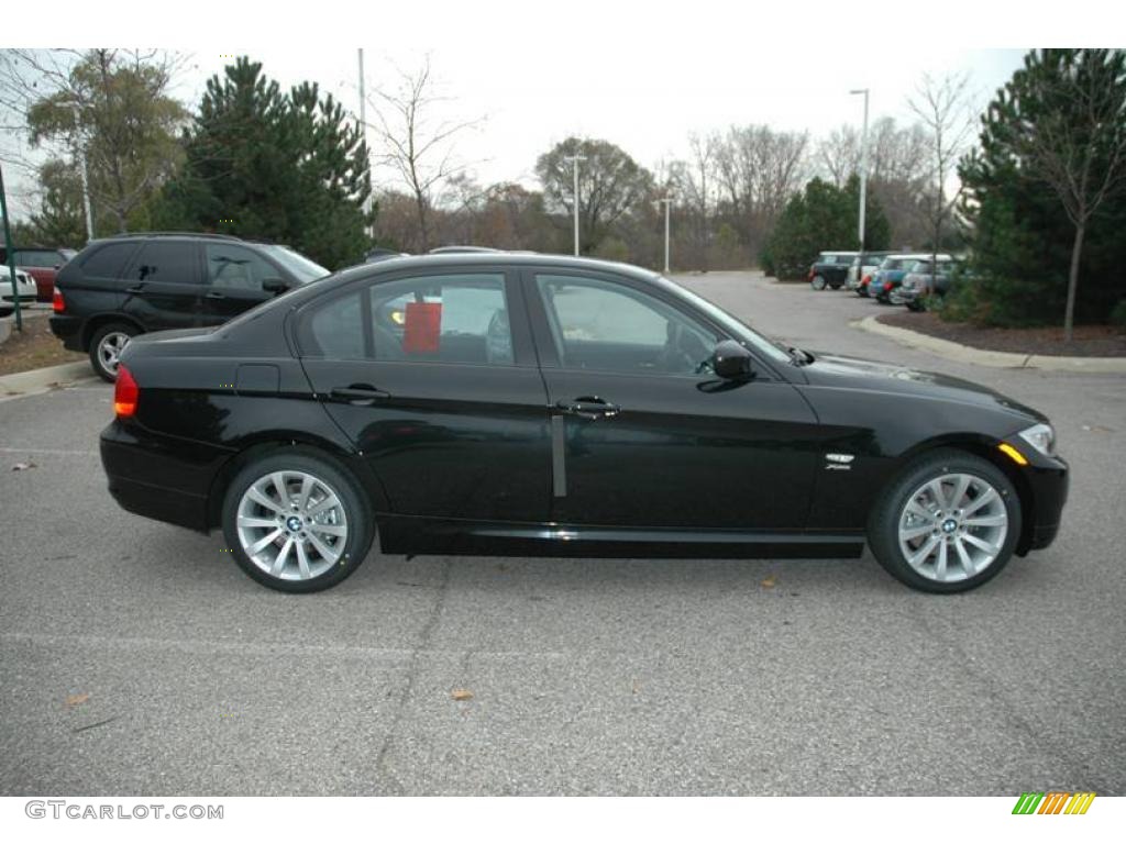 2009 3 Series 328xi Sedan - Black Sapphire Metallic / Black Dakota Leather photo #6