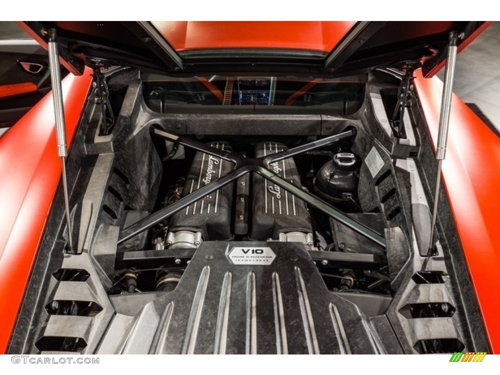 2015 Lamborghini Huracan LP 610-4 5.2 Liter DOHC 40-Valve VVT V10 Engine Photo #132330932