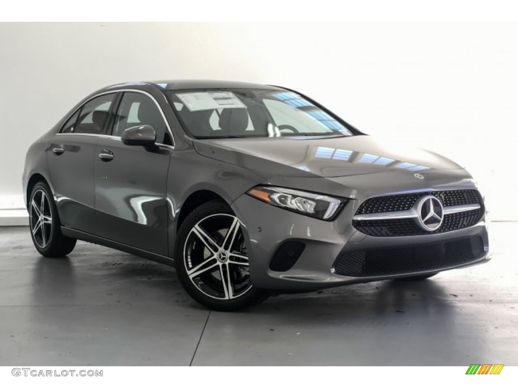 2019 A 220 Sedan - Mountain Grey Metallic / Black photo #12