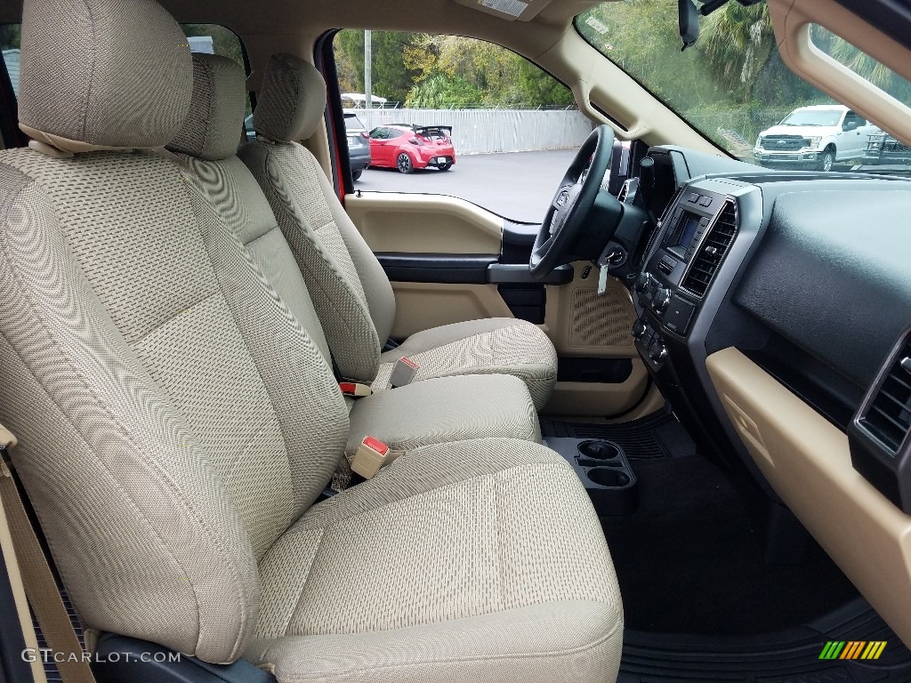 2018 Ford F150 XLT SuperCrew Front Seat Photo #132336746