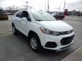 Summit White - Trax LT AWD Photo No. 3
