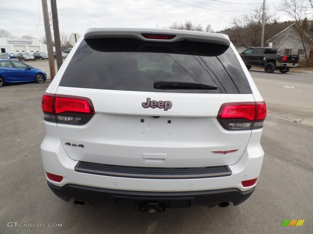 2017 Grand Cherokee Trailhawk 4x4 - Bright White / Black photo #6