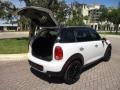 Light White - Cooper Countryman Photo No. 19